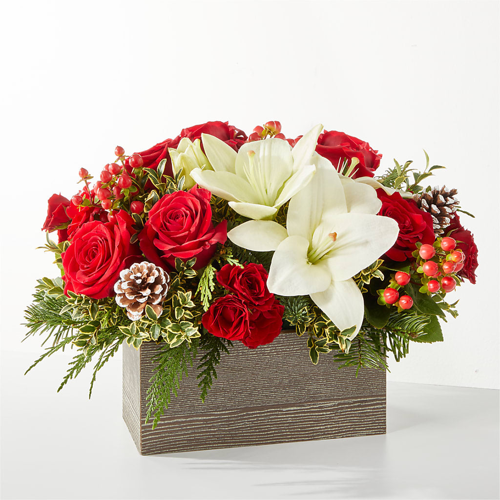 Snowy Wonderland Bouquet – The Flower Boutique, Gettysburg PA
