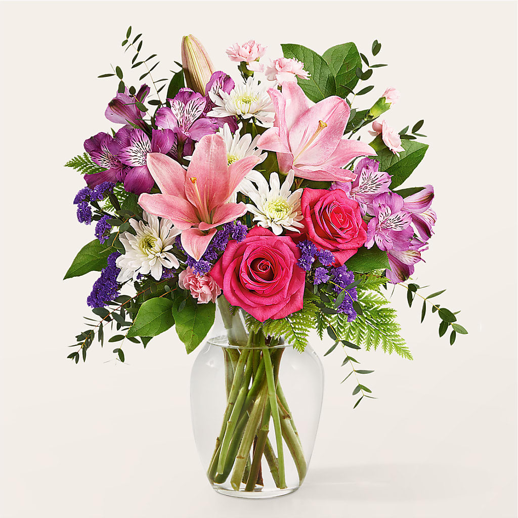 Lace & Pearls Bouquet – The Flower Boutique, Gettysburg PA