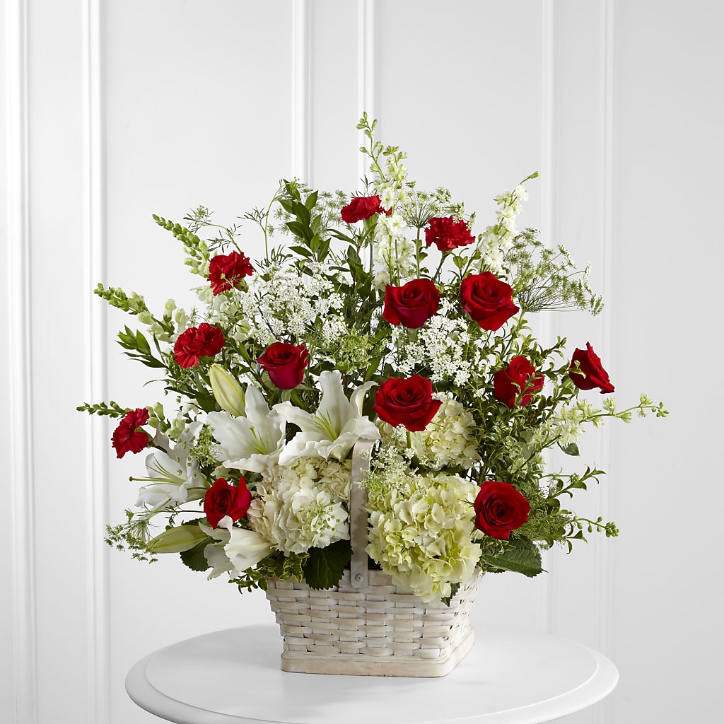 In Loving Memory Arrangement – The Flower Boutique, Gettysburg PA