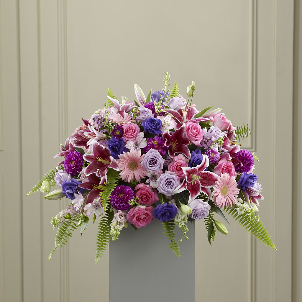 Fare Thee Well Pedestal – The Flower Boutique, Gettysburg PA