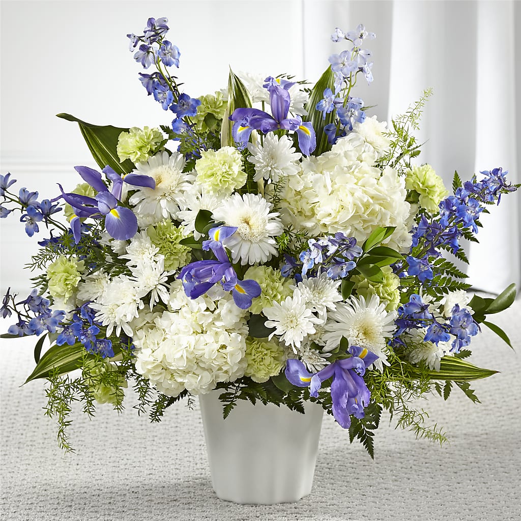 Soft Serenity Floor Basket – The Flower Boutique, Gettysburg PA