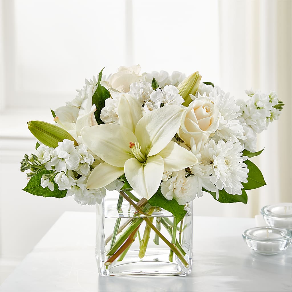 Gentle Breeze Bouquet – The Flower Boutique, Gettysburg PA