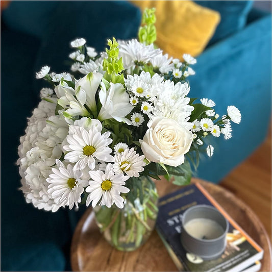 Classic Ivory – A Florist Original – The Flower Boutique, Gettysburg PA