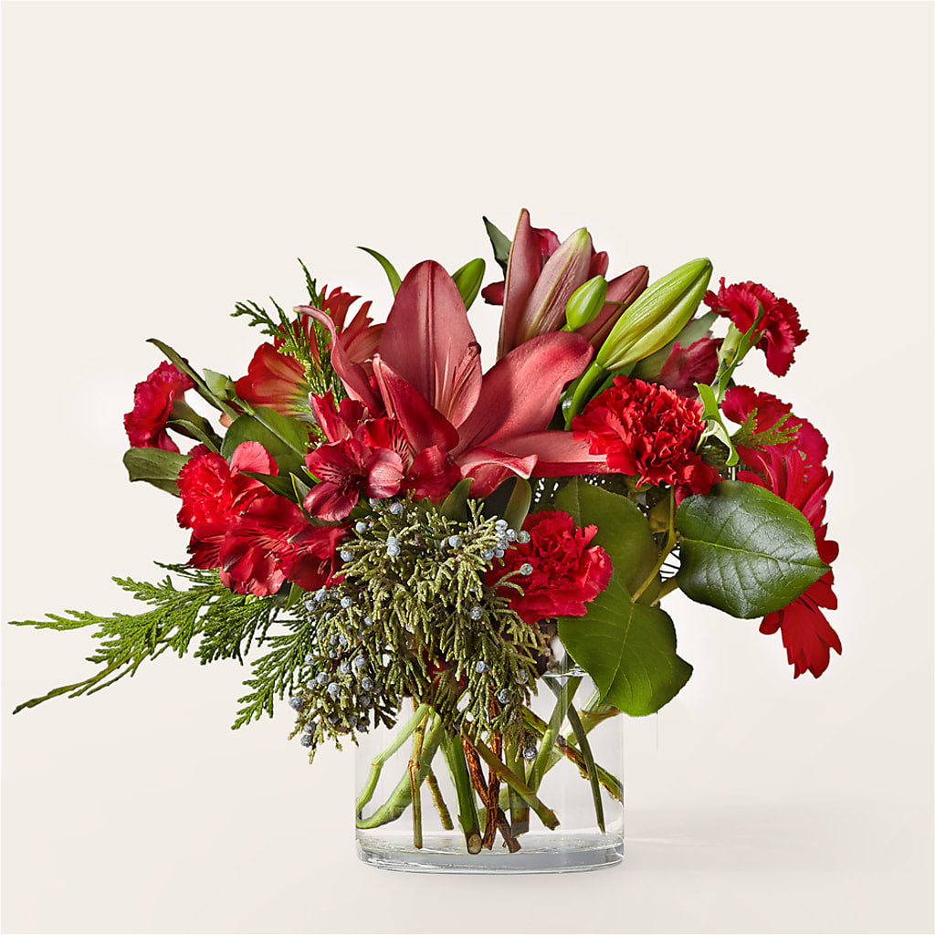 Friendsmas Bouquet – The Flower Boutique, Gettysburg PA