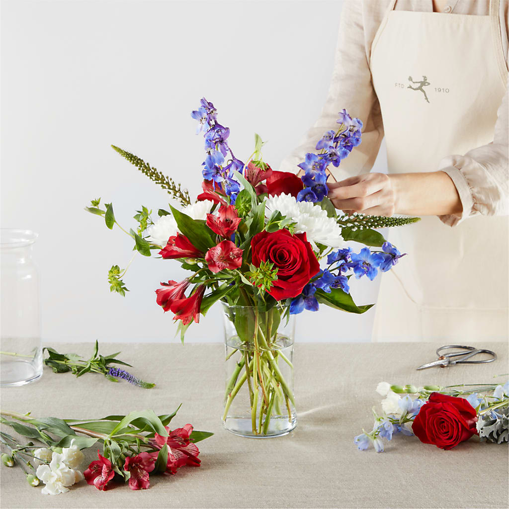 Star Spangled - A Florist Original –  The Flower Boutique, Gettysburg PA
