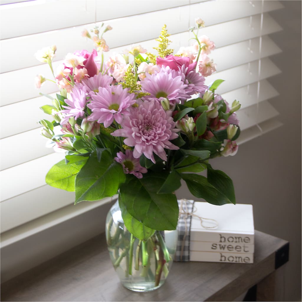 Pastel Tradition - A Florist Original –  The Flower Boutique, Gettysburg PA