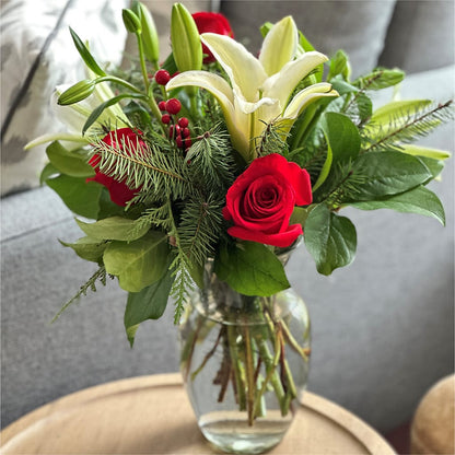 Sparkling Snowflakes Bouquet –  The Flower Boutique, Gettysburg PA