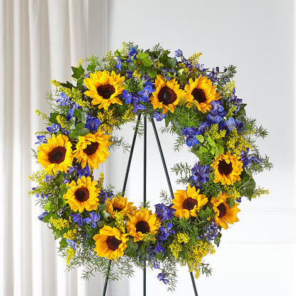 Bright Rays Wreath –  The Flower Boutique, Gettysburg PA