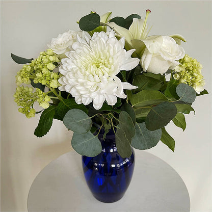 Snowy Dreams Bouquet –  The Flower Boutique, Gettysburg PA