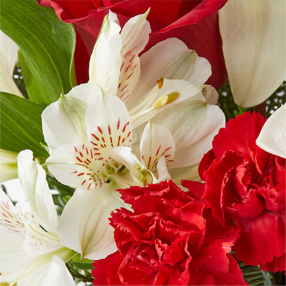 Holiday Season Bouquet –  The Flower Boutique, Gettysburg PA
