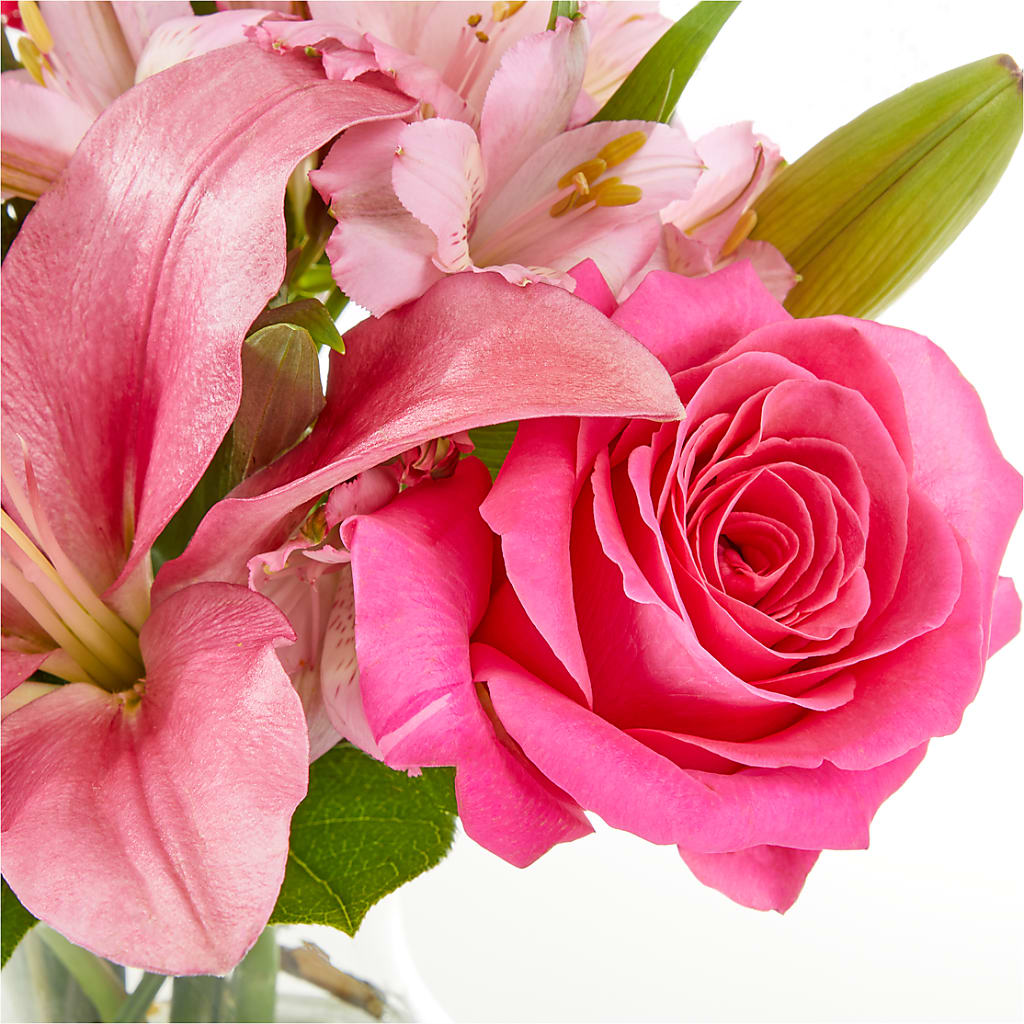 Lots of Love Bouquet –  The Flower Boutique, Gettysburg PA