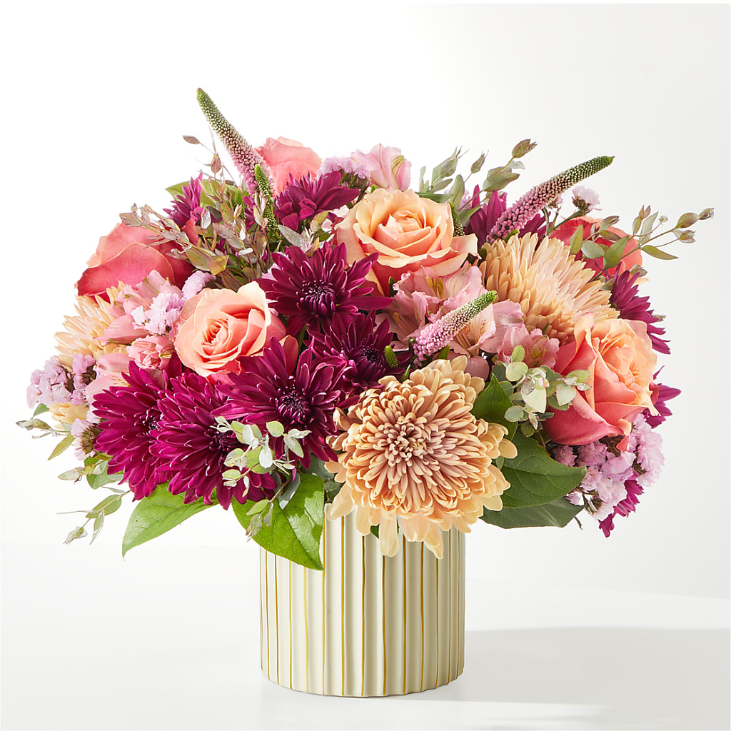 Berry Cobbler Bouquet with Ivory Vase –  The Flower Boutique, Gettysburg PA