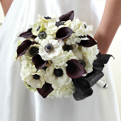 To Have and To Hold Bouquet –  The Flower Boutique, Gettysburg PA
