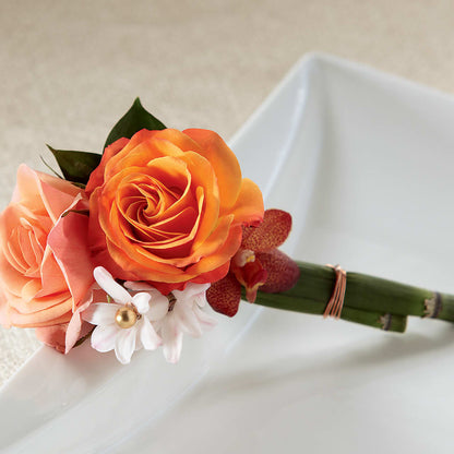 Sunset Dream Boutonniere –  The Flower Boutique, Gettysburg PA