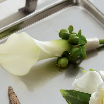 White Calla Boutonniere –  The Flower Boutique, Gettysburg PA